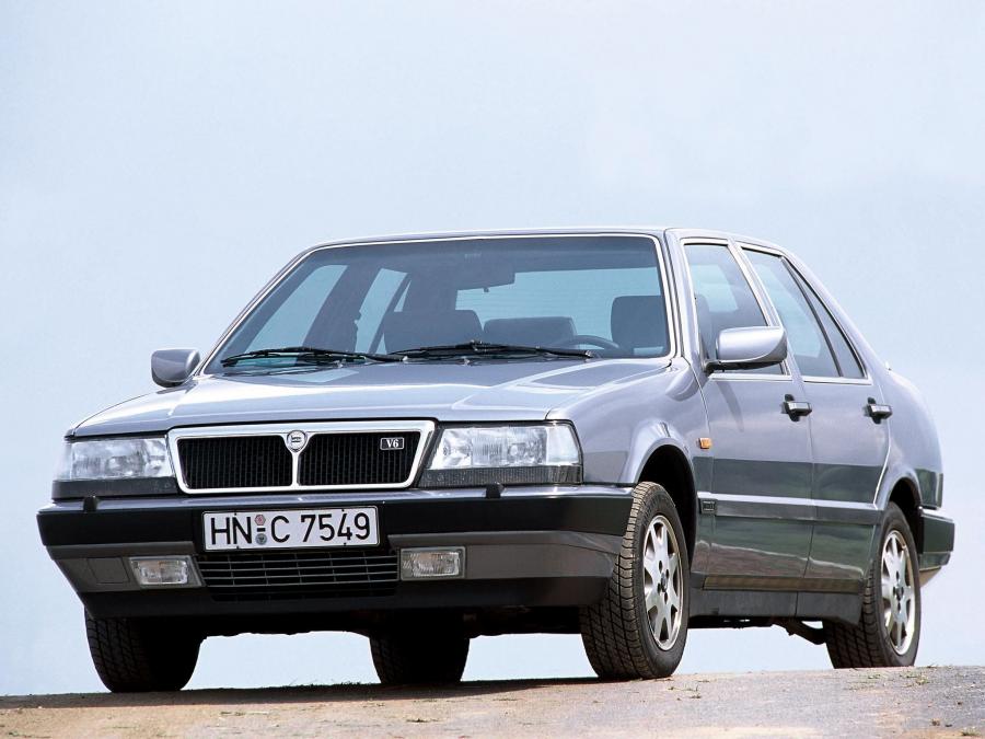  Lancia Thema V6 1988 года  (фото 5 из 6)